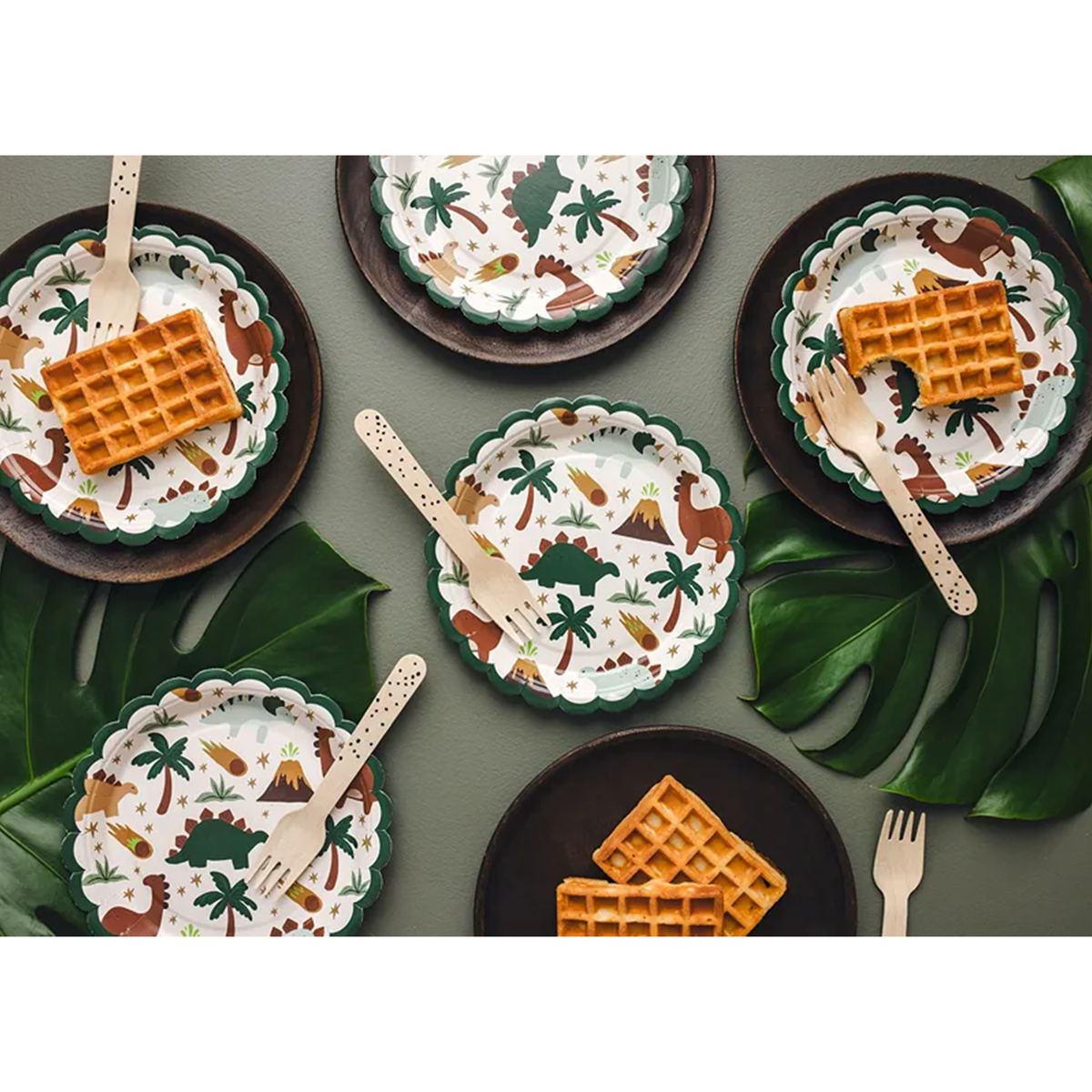 6 assiettes en carton Trend - Ø 18cm - Dinosaures