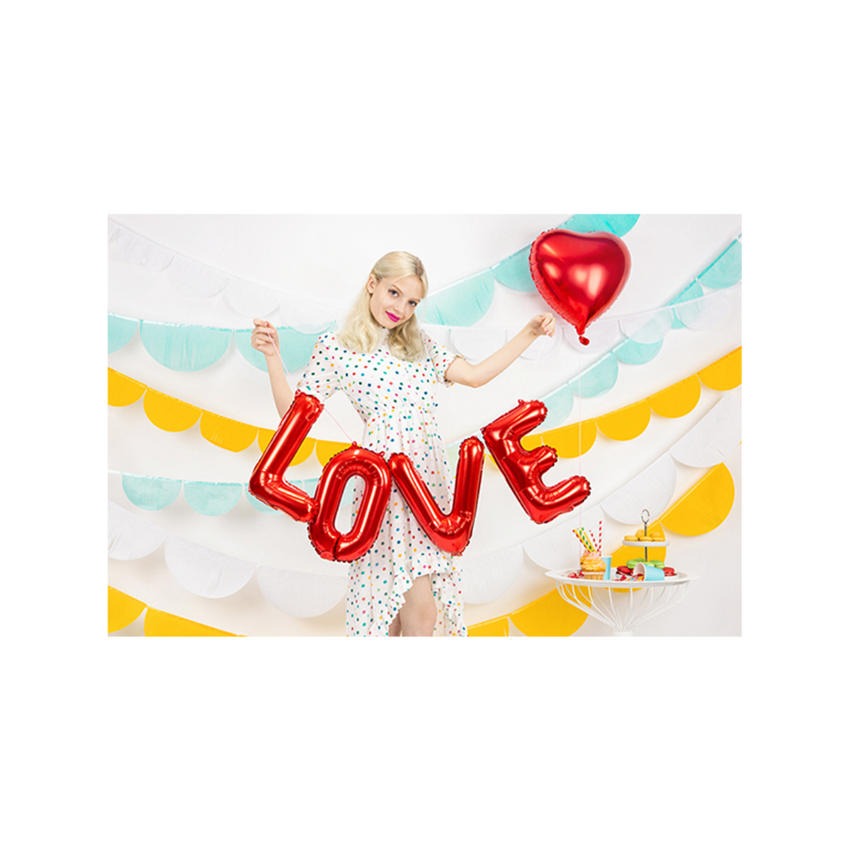 1 ballon - inscription - LOVE - rouge