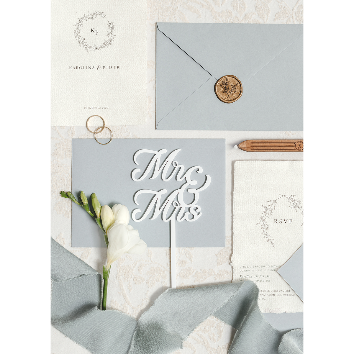 1 Acryl Taart Topper - MR & MRS - Wit